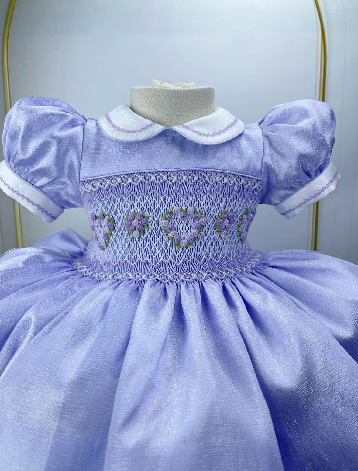 Pre order due in 10th-16th December           Lilac shimmer smock dress
