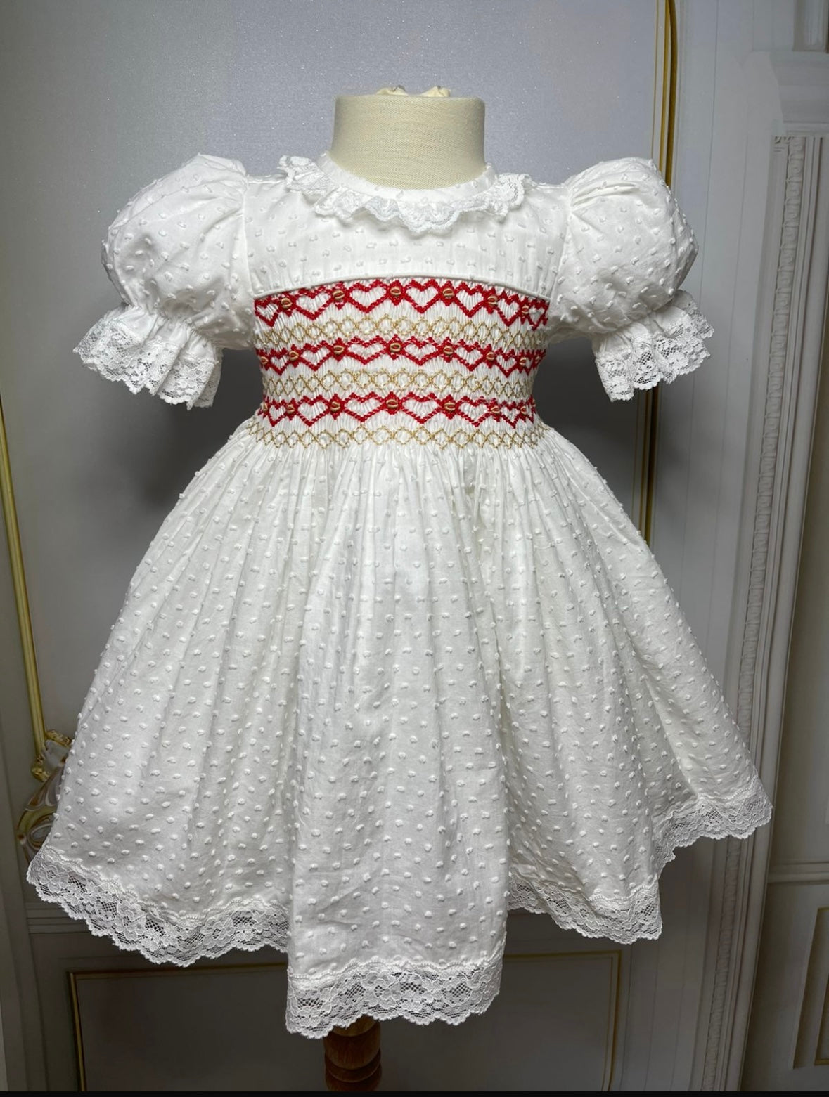 White Swiss dot night gown set