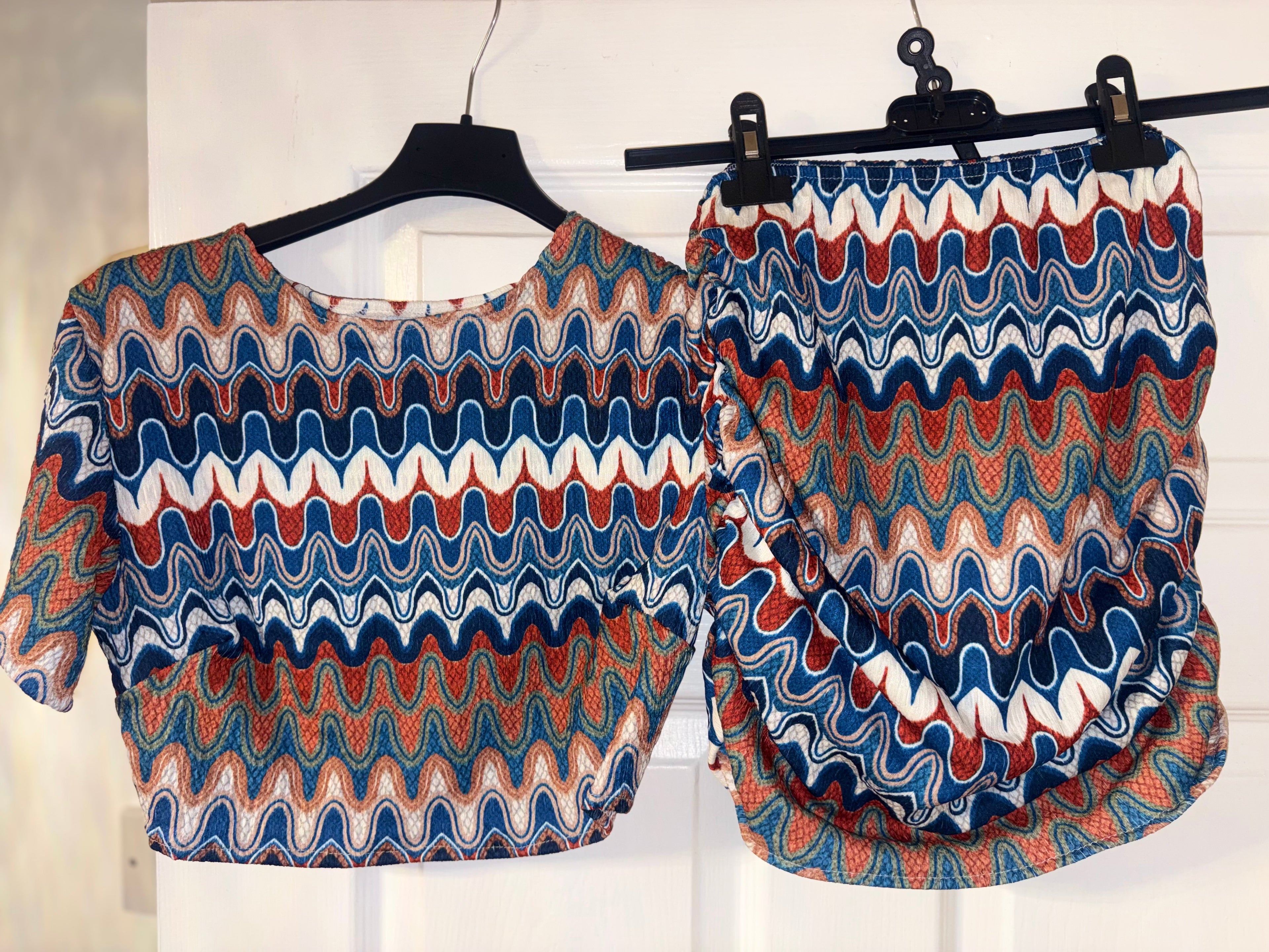 Ladies skirt & top set one size 8-12
