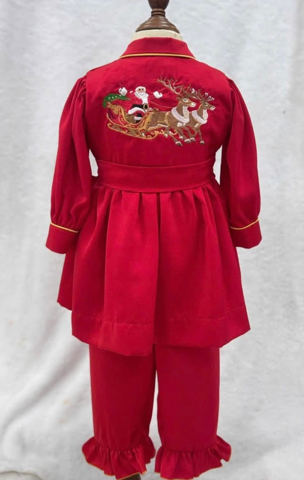Pre order due in 30th October.                             Girls Red Christmas pyjamas set with robe