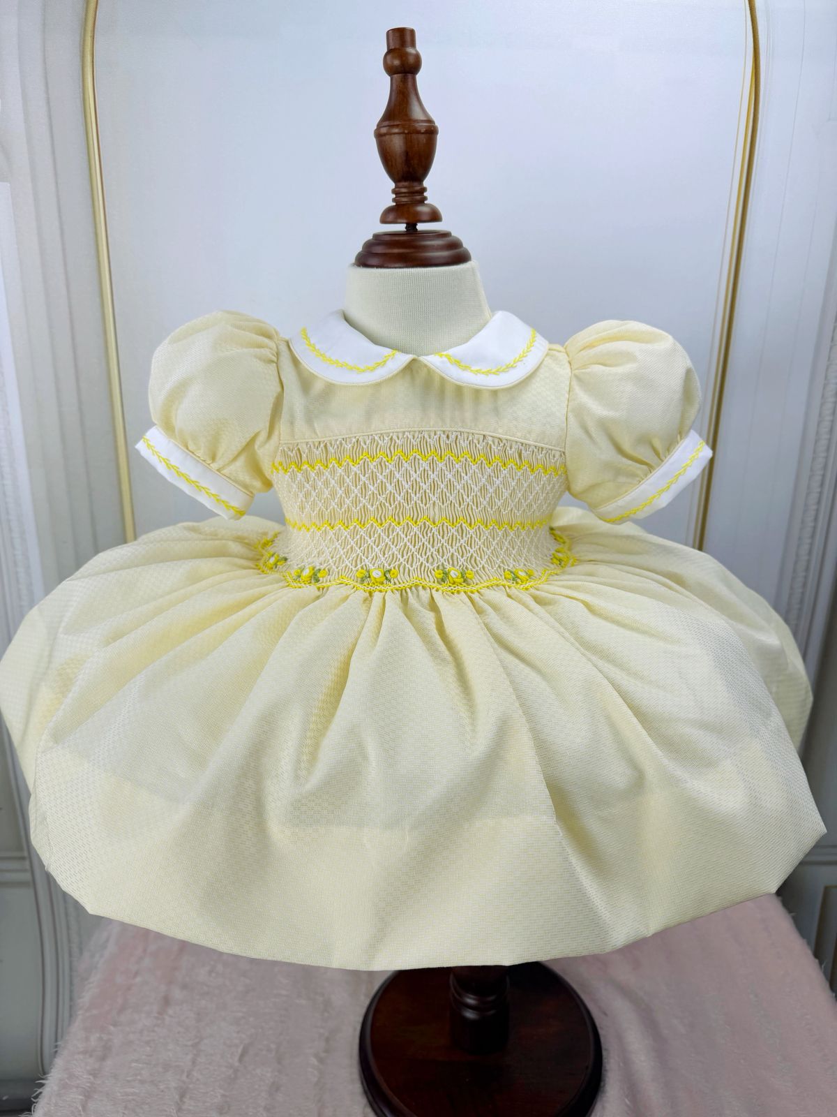 Pre order due in 15th February lemon smock dress